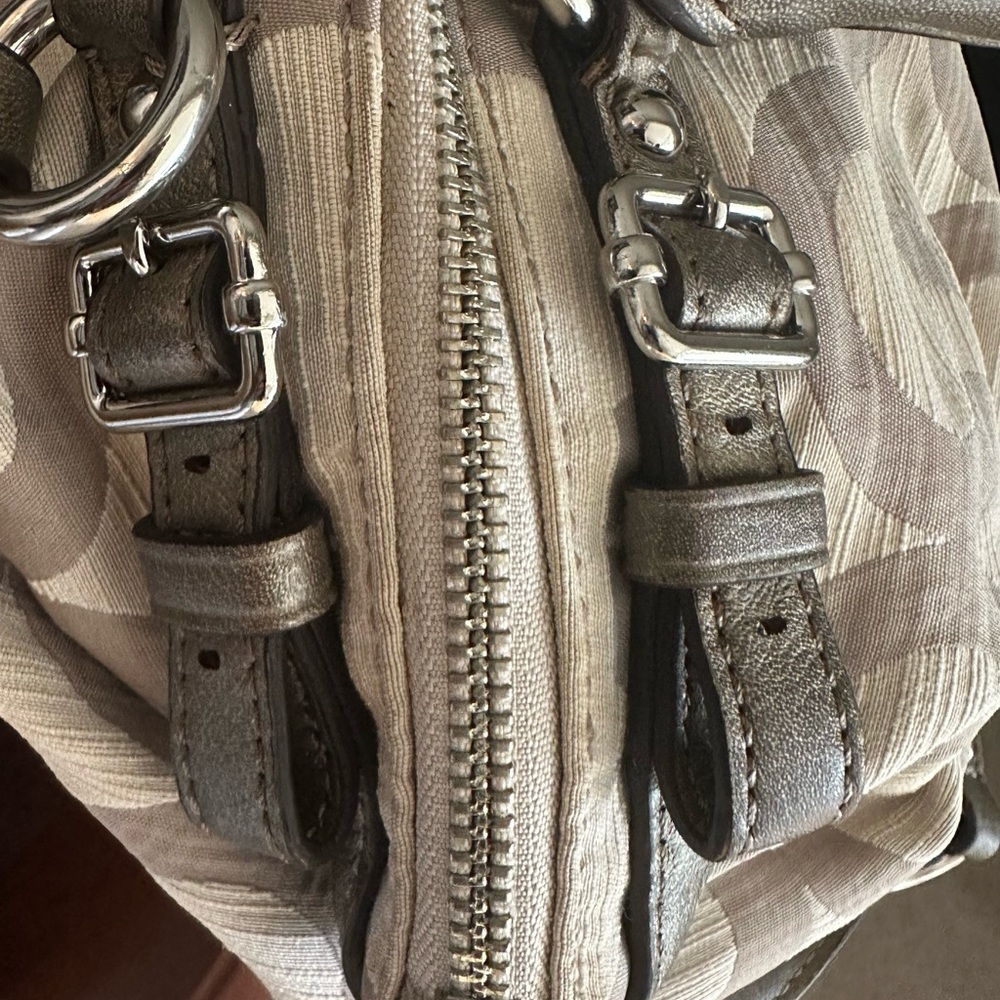 Coach Madison B1182-17000 Khaki Satchel Bag - Picture 9 of 11